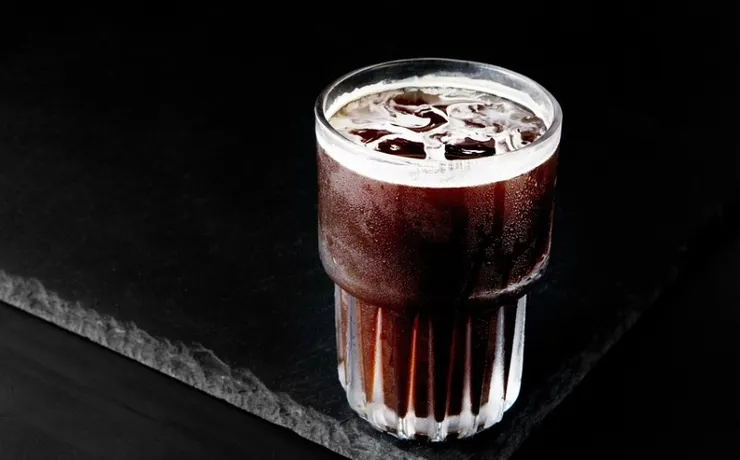 手沖冰咖啡，可以使用 HOFFE手沖咖啡粉包，方便簡單