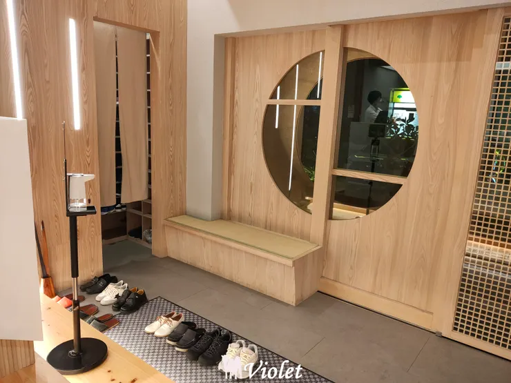 九井自慢料理玄關