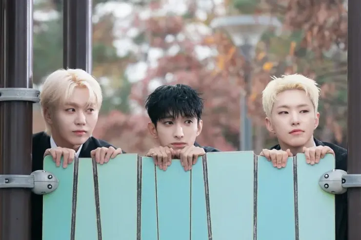 BSS。（來源：Billboard/Pledis Ent.)