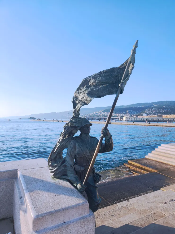 一次世界大戰士兵紀念雕塑