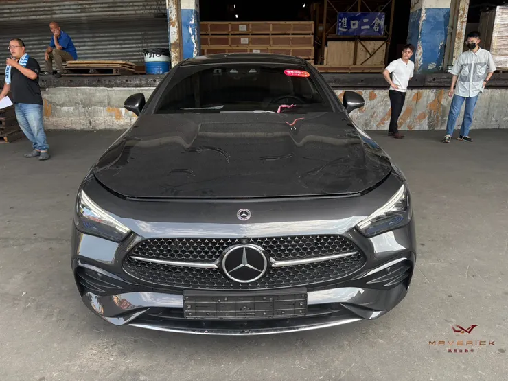 Mercedes-Benz CLE450 Coupe 順利抵台拆櫃！從韓國現場監督裝櫃、海運回台到開櫃驗車，全流程公開，帶你了解外匯車如何做到透明、安全、可追溯。