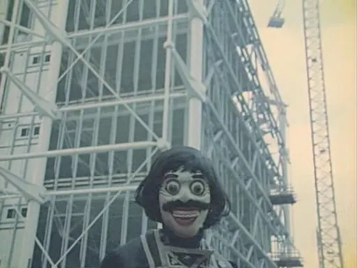 28.《噴了香水的噩夢》（Mababangong bangungot，1977）🇵🇭 dir. Kidlat Tahimik