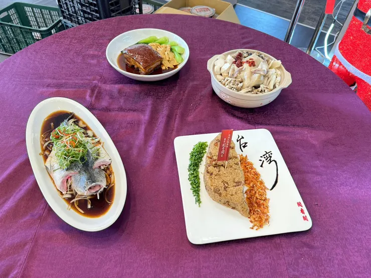 屏東潮州送暖送年菜,聞香閣宴會餐廳共襄盛舉!屏東在地辦桌70