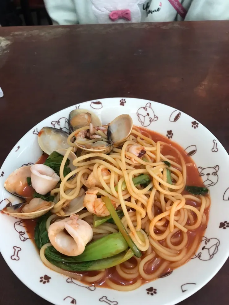 茄汁海鮮義大利麵