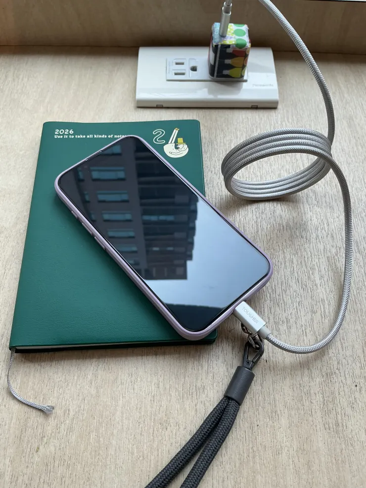 TOUGHER Type-C to C快充編織捲捲線充電線-6