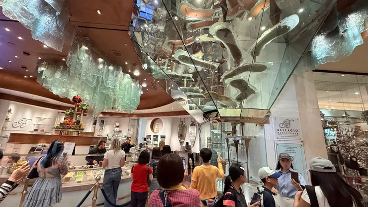 名列金氏世界紀錄的「世界最大巧克力泉」