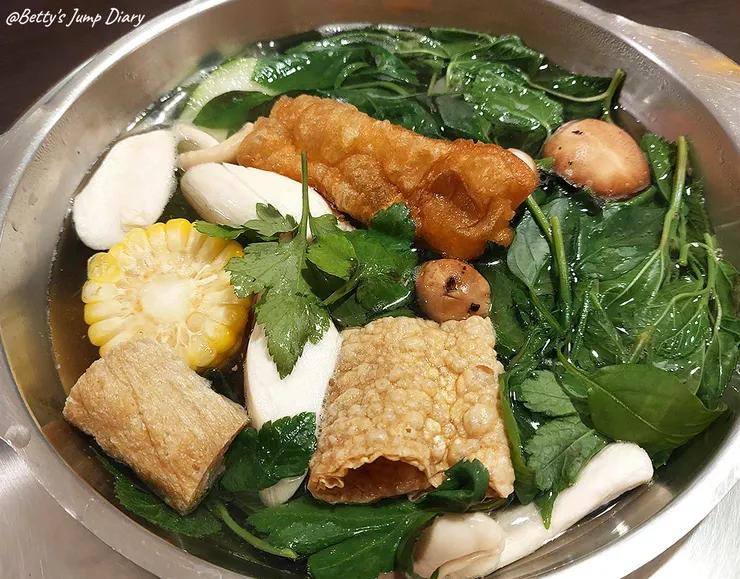 ▲中壢「玄茗野菜鍋物」/ 圖片來源：Betty's Jump Diary