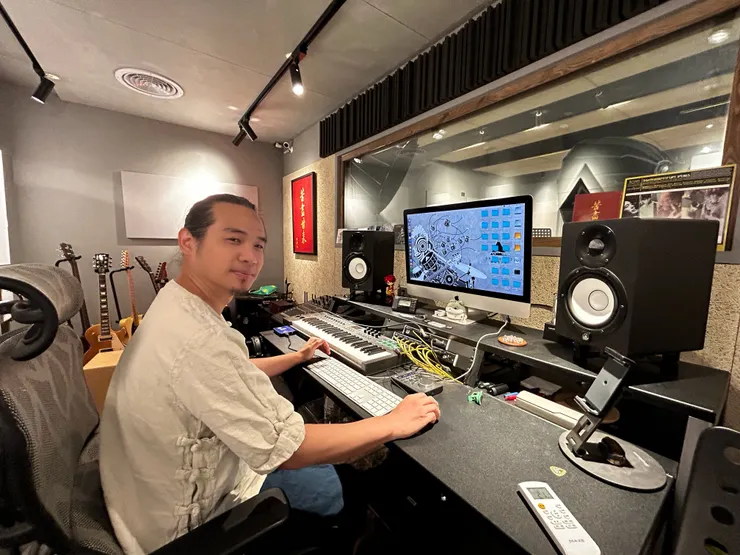 阿立老師的錄音室，地下室的大空間除了業界高規格的設備，令人彷彿回到了Musician Institute (MI)的錄音室
