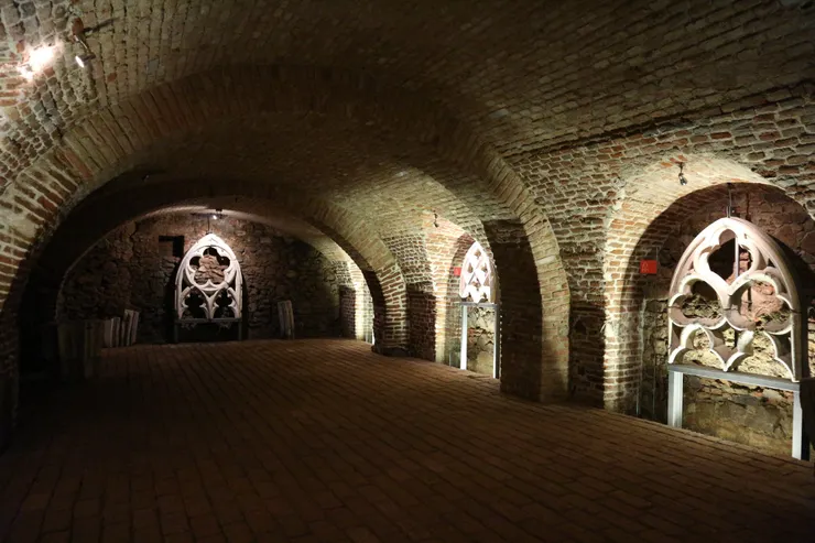 這個地窖場地，現在也拿來作為音樂會的舉行地，地窖內的回音共鳴，讓音樂聲更加美妙悠揚了