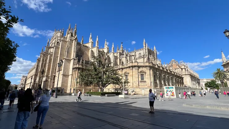 世界面積第三大的教堂