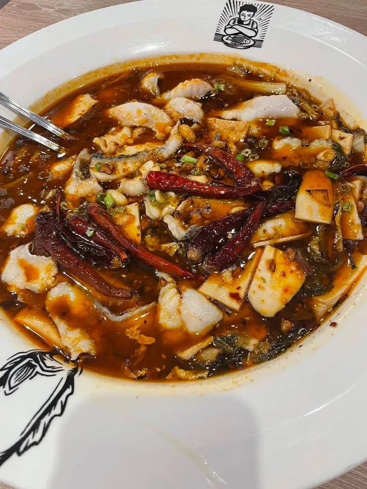 麻辣酸菜魚鍋（兩人）