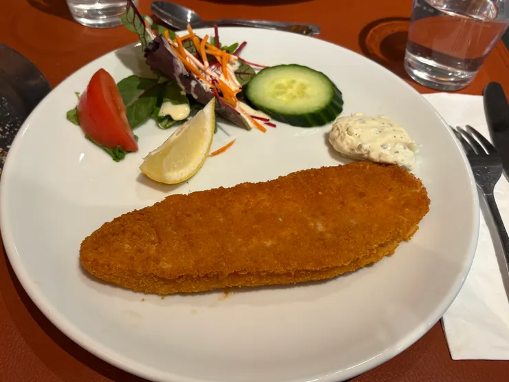 魚排，不怎麼好吃