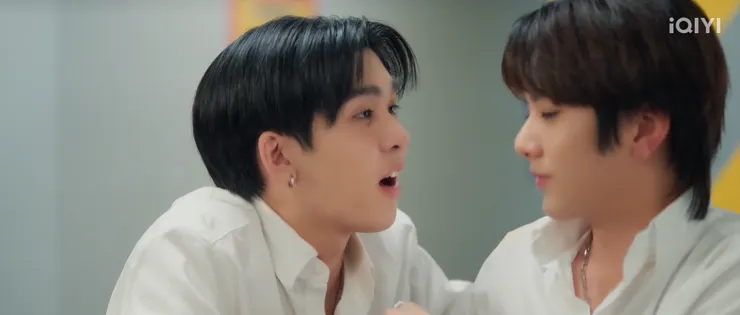 滿滿都是戀愛中的臭酸味 OMG