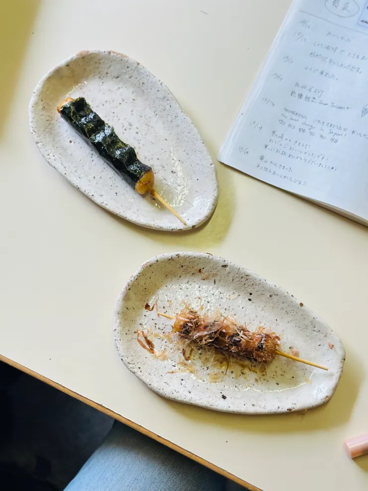 海苔醬油糰子和柴魚糰子