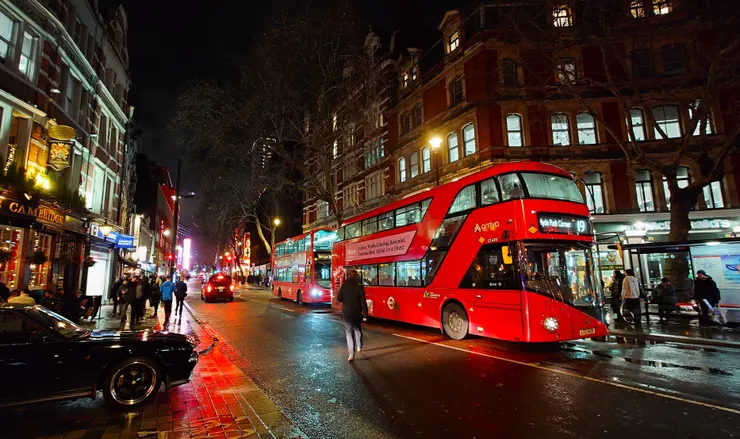 The Cambridge 酒吧外街景（攝影／陳宜彣）