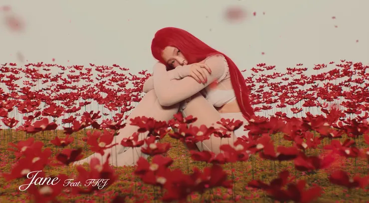 圖片來源:JENNIE - 'Ruby (Official Album Sampler)' on YouTube