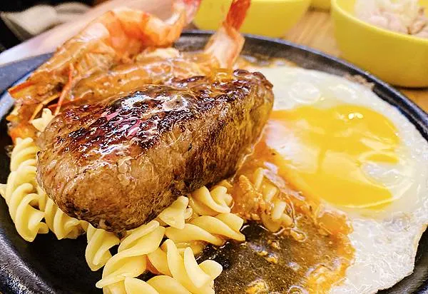 板橋吃到飽│我家牛排(板橋三民店) 被牛排耽誤的私廚buffet吃到飽-