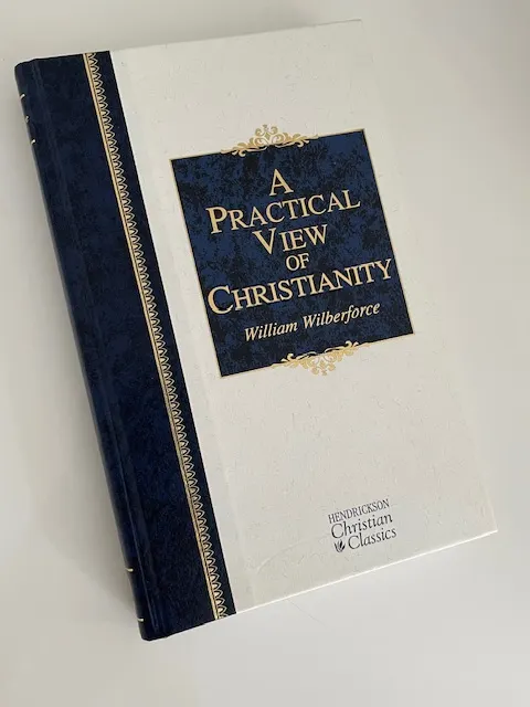 當年出版商本來不想替 Wilber 出版這本沉悶的宗教書籍，但後來知道他會以原名而非筆名出版才答應，出乎他意料之外，這書出版才幾天便賣出 7,500本，成為𣈱銷書，並被翻譯成多國文字呢！