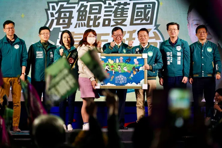 范綱祥於建國公園舉辦護國海鯤號晚會。圖：范綱祥競辦提供