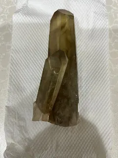 對於水晶枕的嘗試，是增加了使用水晶的方式，不再僅有佩戴在身上的方式而已。能夠多加活用水晶，應該有助於去感應水晶所蘊含的強大能量，進而提升自身的心靈層面。在這個AI崛起的時代，機器人能夠做的事情越來越多，包括做家事和跳舞，甚至還會武功。擁有心靈力量的人類，將會是與機器人最大的不同。