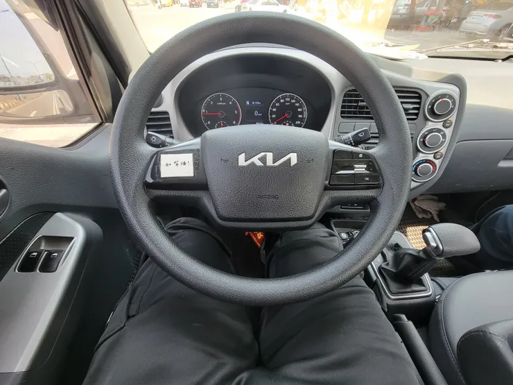 新工作性質跟之前的很像，無痛上手