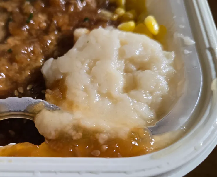 馬鈴薯泥耶,我好久沒吃到這個了