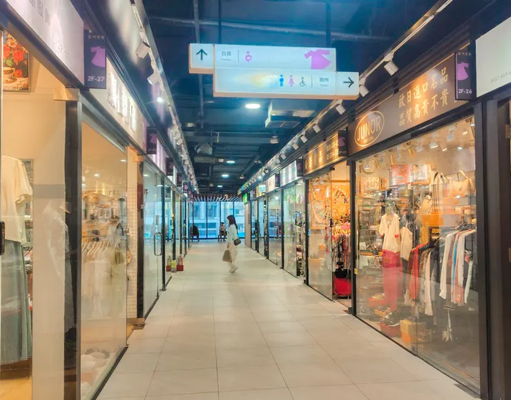 位於2樓24號位的雍雅日本生活精品