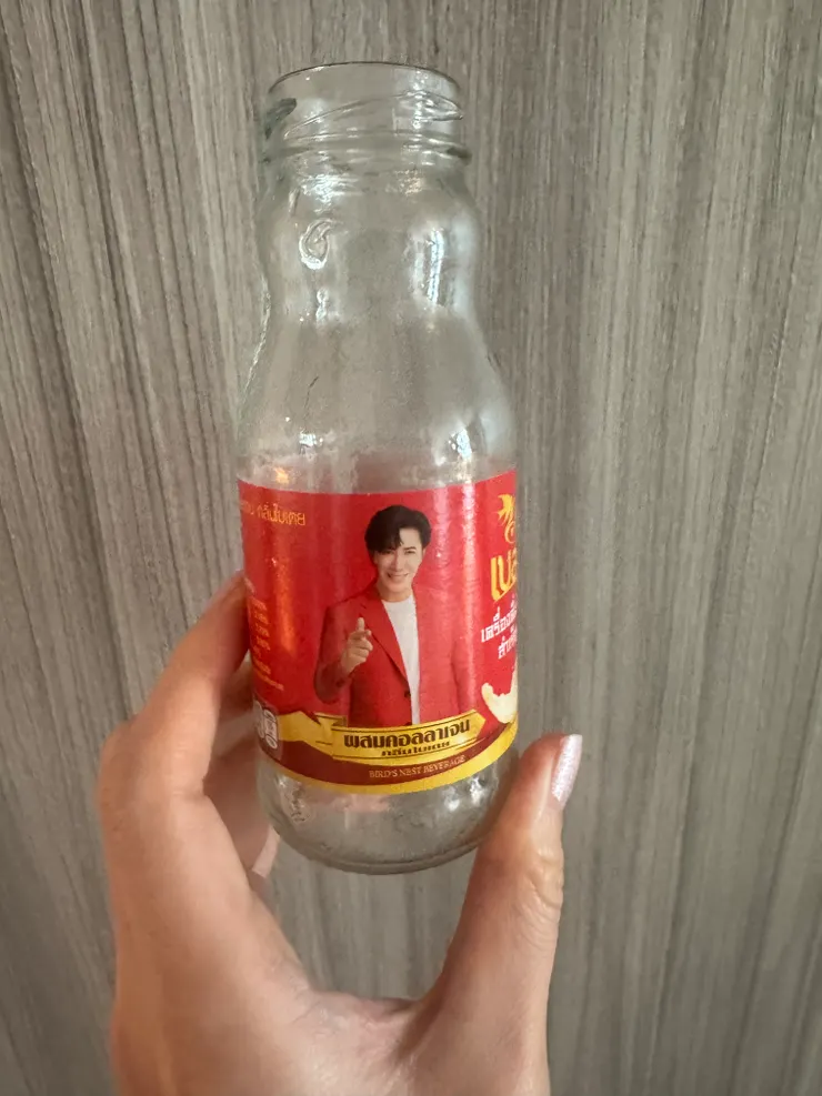 每次都要喝的泰國燕窩,這次去漲價了一點點,好像一罐99,去年是92,但一罐200ml,還是十分划算。