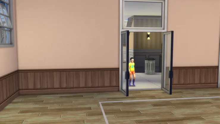 這個禮堂我用了透明的玻璃門。我記得以前的學校不是這樣，但我覺得透明比較好看，也不會太封閉。