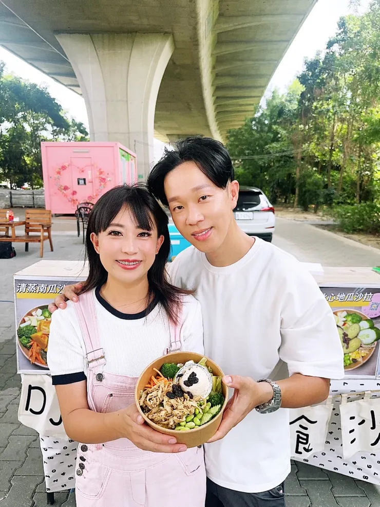 共同創辦人｜小點Den(左) & 阿湯Jason(右)