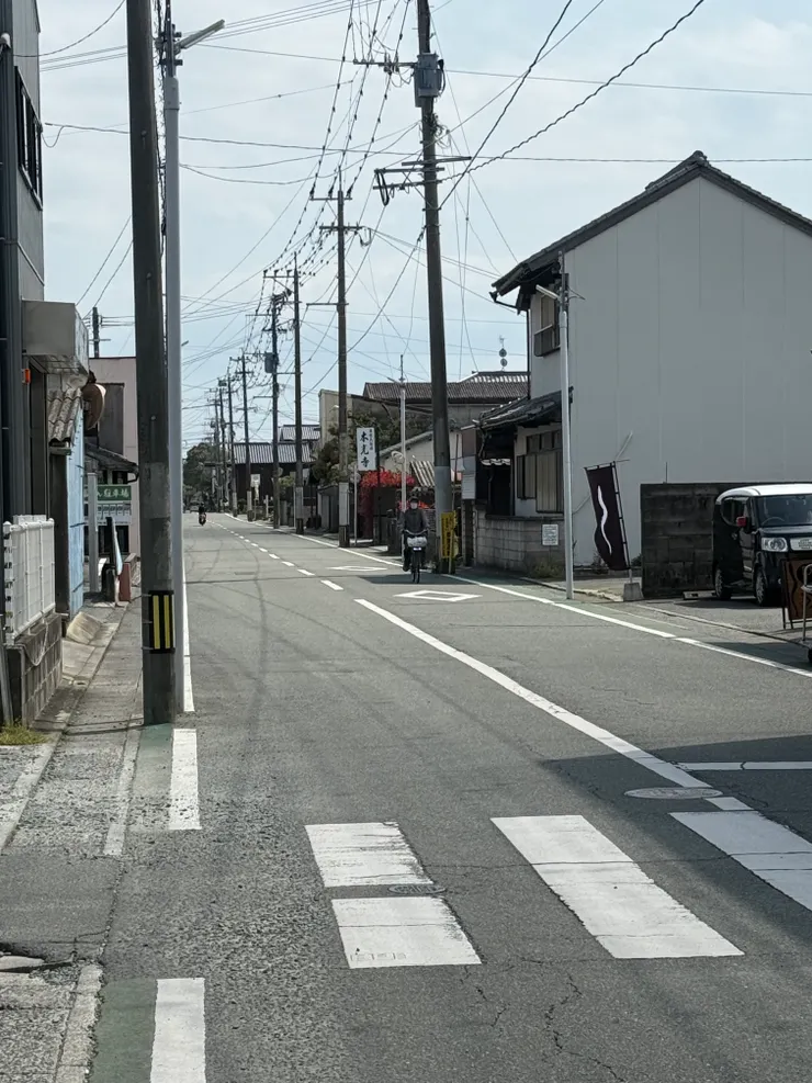 到店門口前就能隱約聞到烤鰻魚的香氣