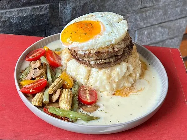 +（高雄漢堡）好哇好哇美式餐館～純正夏威夷漢堡飯、酥脆卡滋經