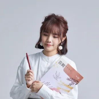 陳冠穎（冠冠老師）的沙龍