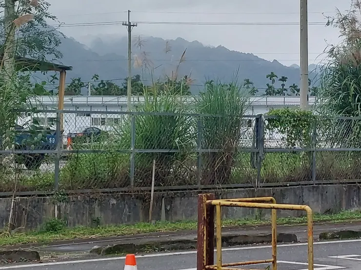從花蓮糖廠瞥見中繼屋 / 資料來源：我自己