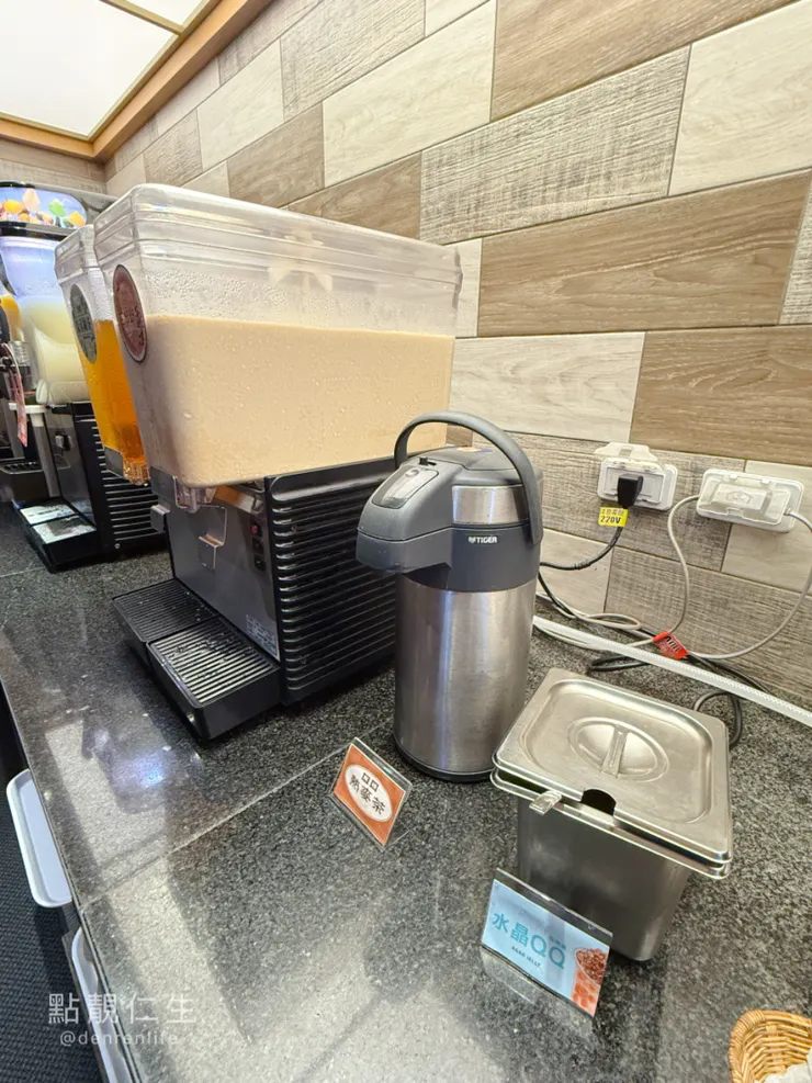 MO-MO-PARADISE 南港潤泰牧場｜飲料自助吧 水晶QQ