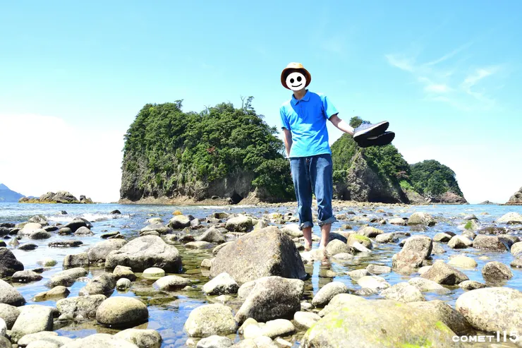 連島沙洲在小退潮的時候得涉水而過，還得小心濕滑