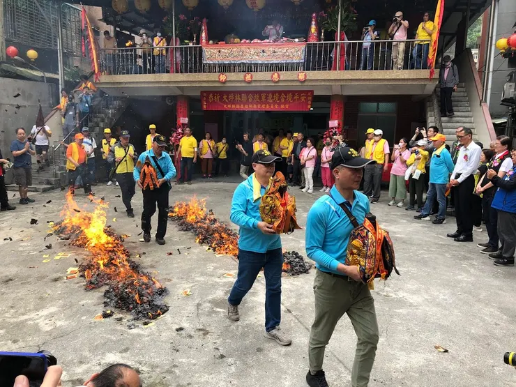 放軍繞境儀式（圖片來源：顯應祖師廟官方網站）