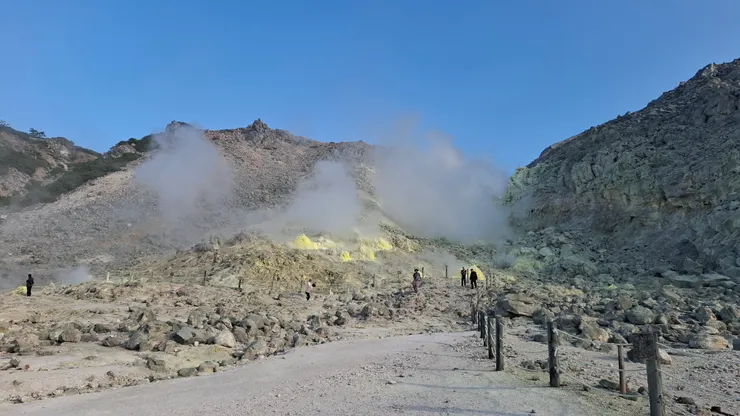 有種火燄山,寸草不生的感覺