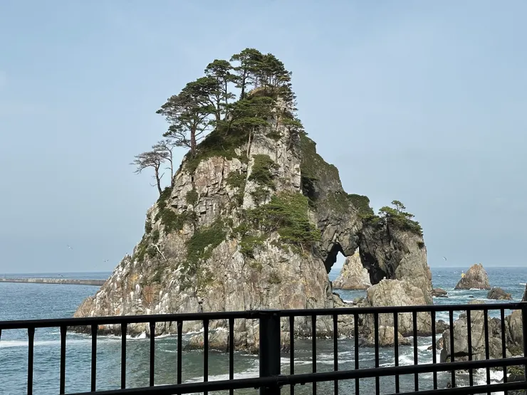 吊鐘洞(つりがね洞)
