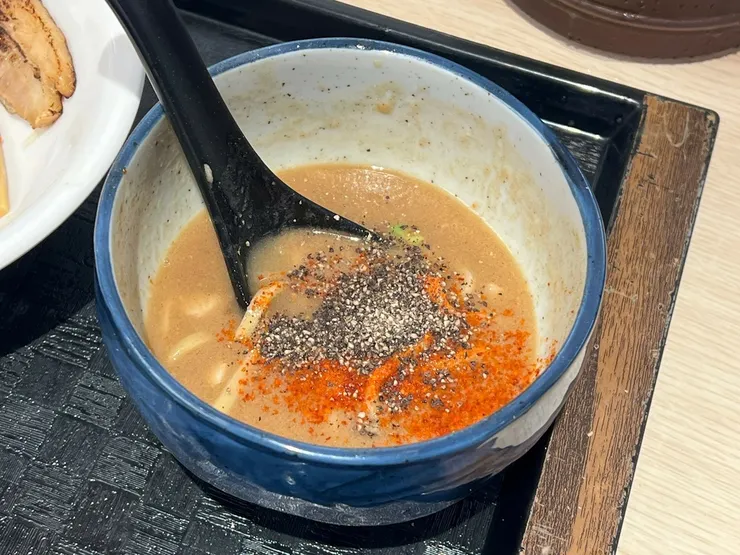 (板橋拉麵)一生懸麵 Issyokemen~香港人氣拉麵插旗