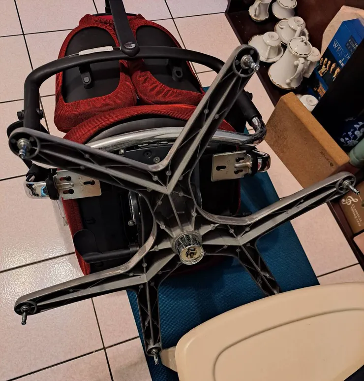 雙背椅更換PU輪