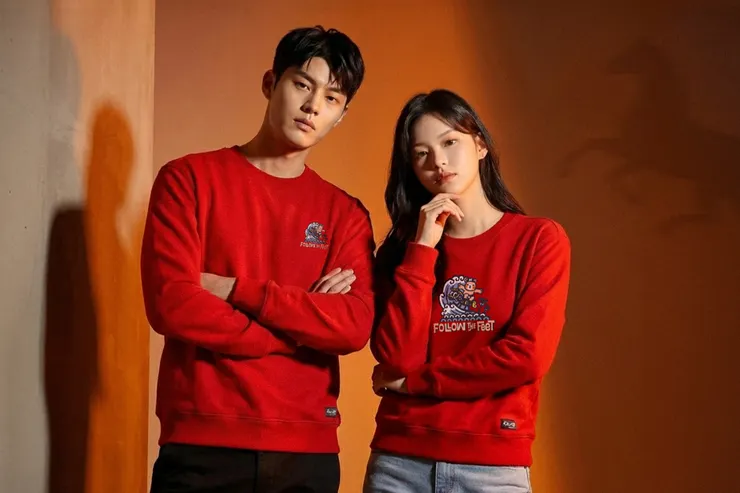 Hang Ten × 洪福田《浪騰馬躍》馬年聯名系列_建議售價990_情境照