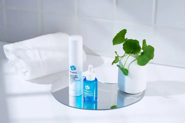 圖說:Neogence霓淨思積雪草B5舒敏修護系列。(圖/ Neogence霓淨思)