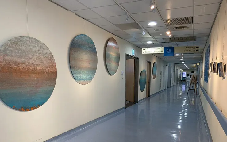 西元2024年8月,虹心球、空間與時間的對話。