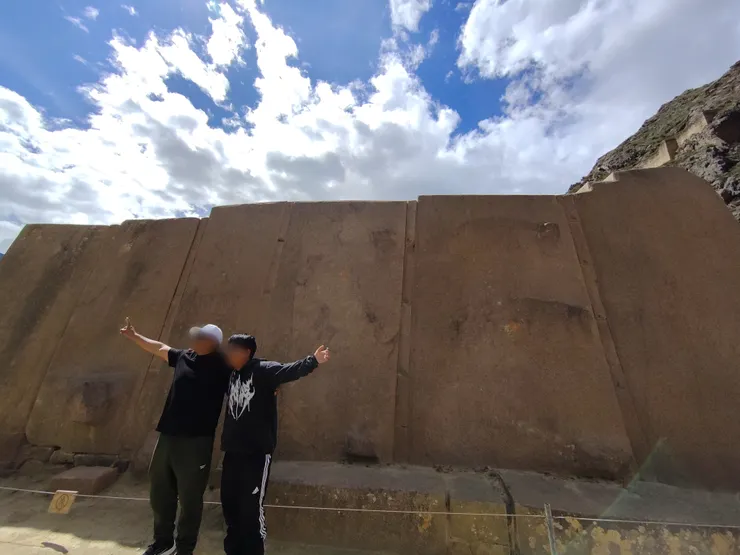 登上頂後看到的太陽神殿