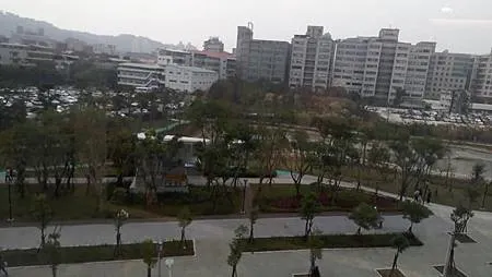 [新北旅遊]裕隆城認養綠湖公園，唯美、生態 、綠意、曬小孩的