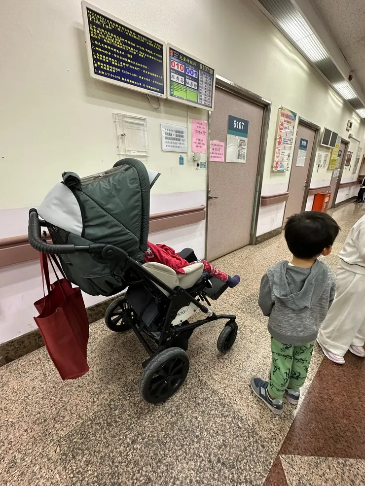 回診不只是回診，也有別的挑站。