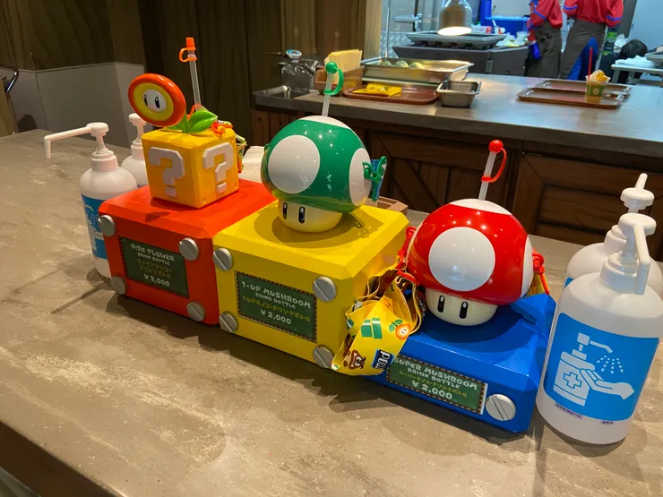 蘑菇＆火焰花水壺