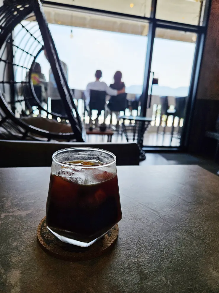 悠哉先生 萬里咖啡店 [路邊野餐]