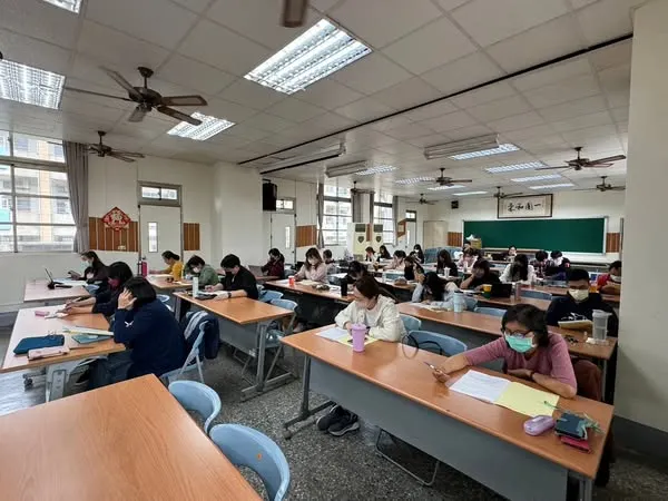 超過30人喔！👍